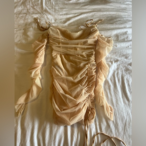 Oh Polly Dresses & Skirts - Oh Polly Mini Dress